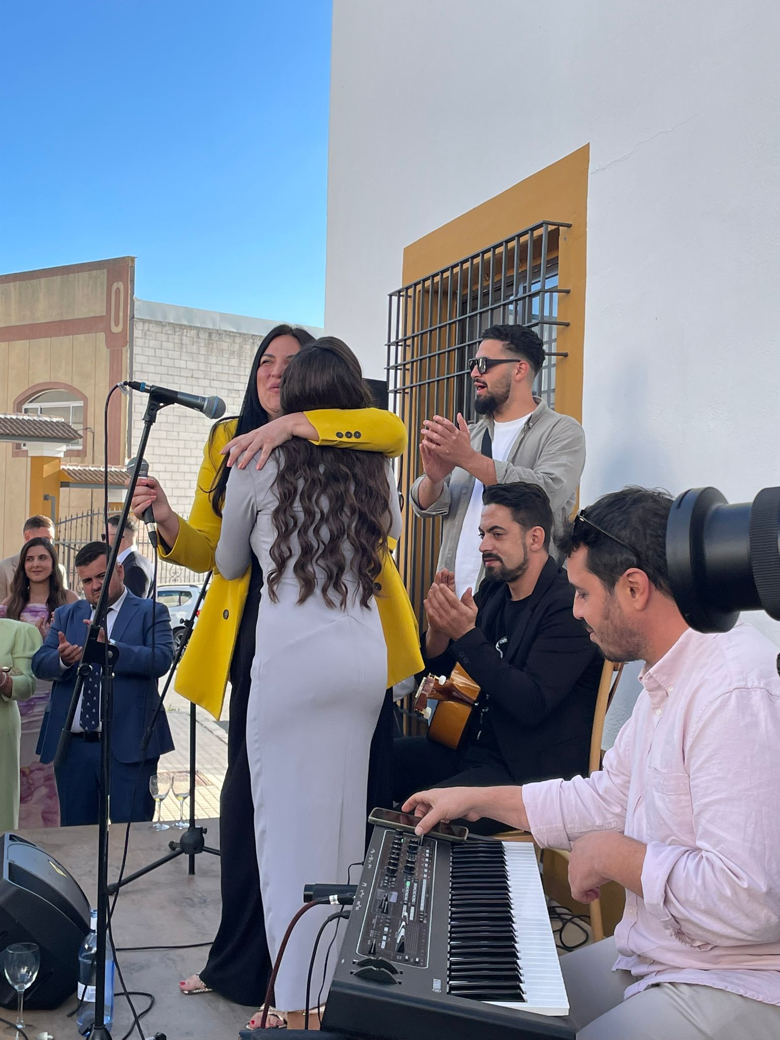 DESIRE-MARQUEZ-CANTANTE-CORDOBA-CEREMONIA